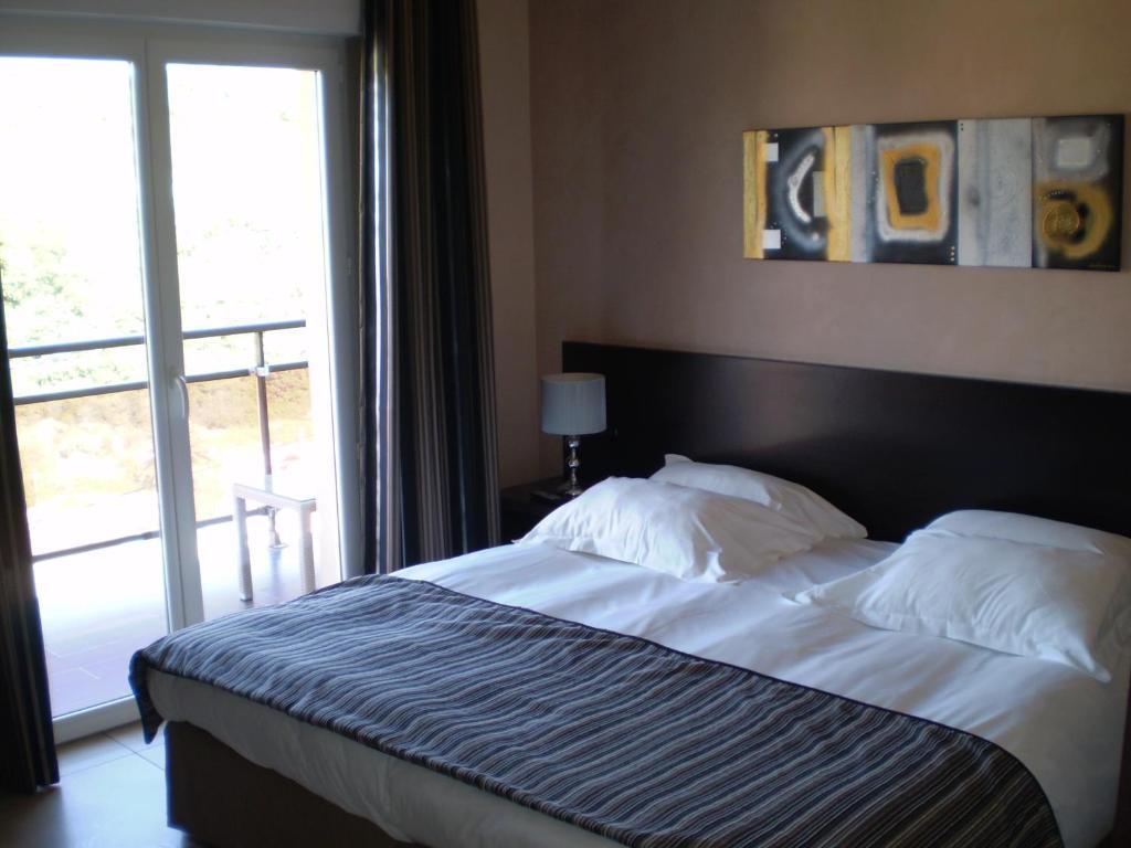 Hotel Augustin Marie Bonifacio  Habitación foto